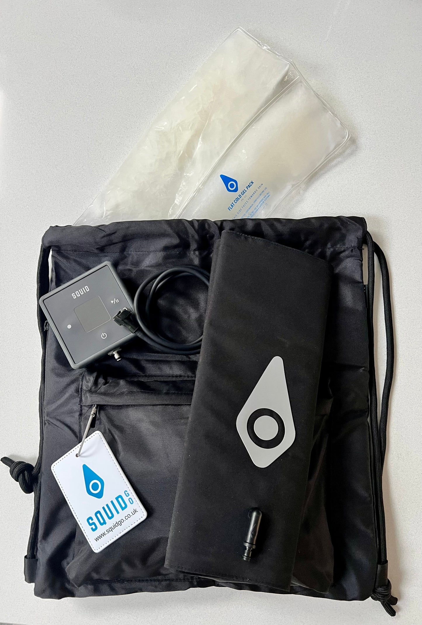Drawstring Insulated Cooler/Carry Bag and Luggage Tag - Keep your Squid Go System together, and travel keeping your frozen gel packs cold much longer.
